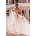 Ensemble 4 pièces blanc, bustier, string et 2 jarretières