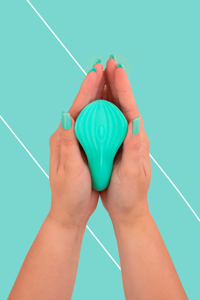 Mini vibro rechargeable SilkenTouch vert - FairyGasm
